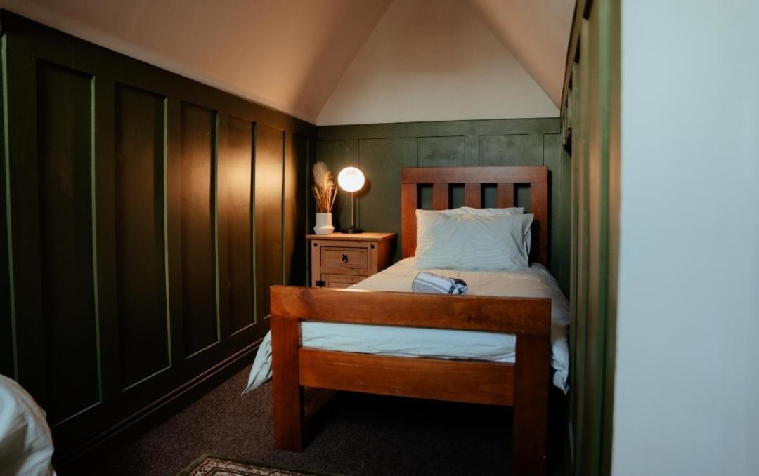 2-bed In Buxton Holiday home *